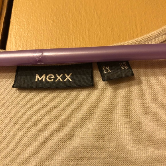 BNWOT never worn Mexx Dress shell embellishments - Picture 2 of 4